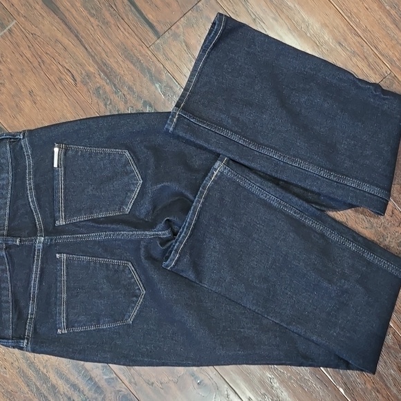 LAST CHANCE!  WHBM HIGH RISE SKINNY FLARE SCULPT DARK WASH DENIM JEANS 0 S - Picture 12 of 12